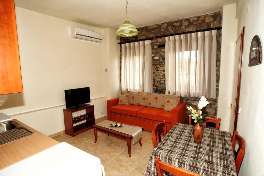 Traditional Apartments Tsikrikonis Mirtofiton Ngoại thất bức ảnh
