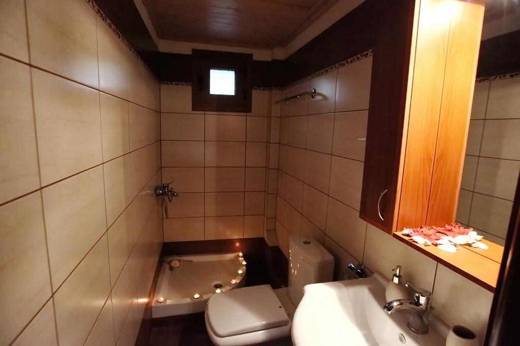Traditional Apartments Tsikrikonis Mirtofiton Ngoại thất bức ảnh